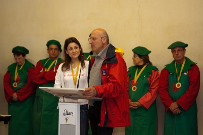 Fête de la fraise à Velleron - Présentation de la toile à la ville de Velleron