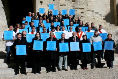 Remise de la 100 ème toile, Le don de soi, au Palais des Papes.